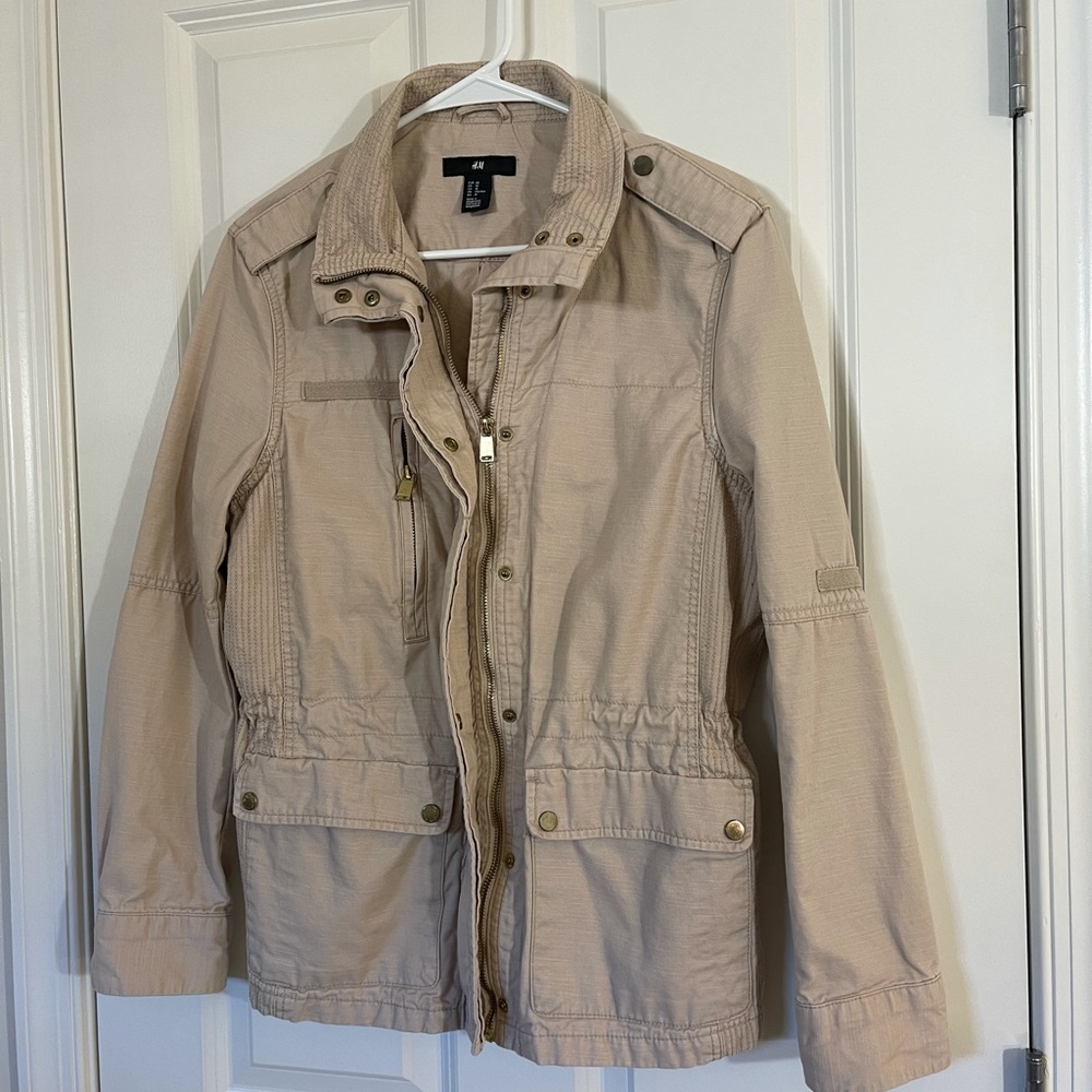 HM Jacket - Picture 2 of 8